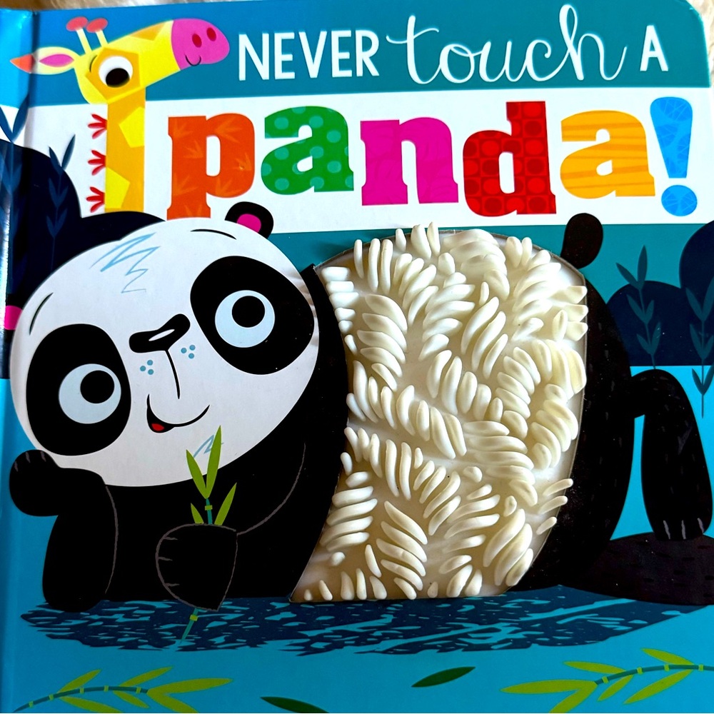 3/$20💕 NEVER TOUCH A PANDA 🐼 board book